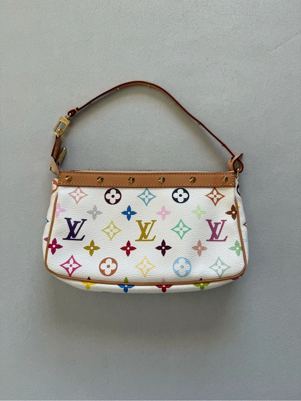 *Pristine* Louis Vuitton Vintage White Multicolor Monogram Pochette Shoulder Bag